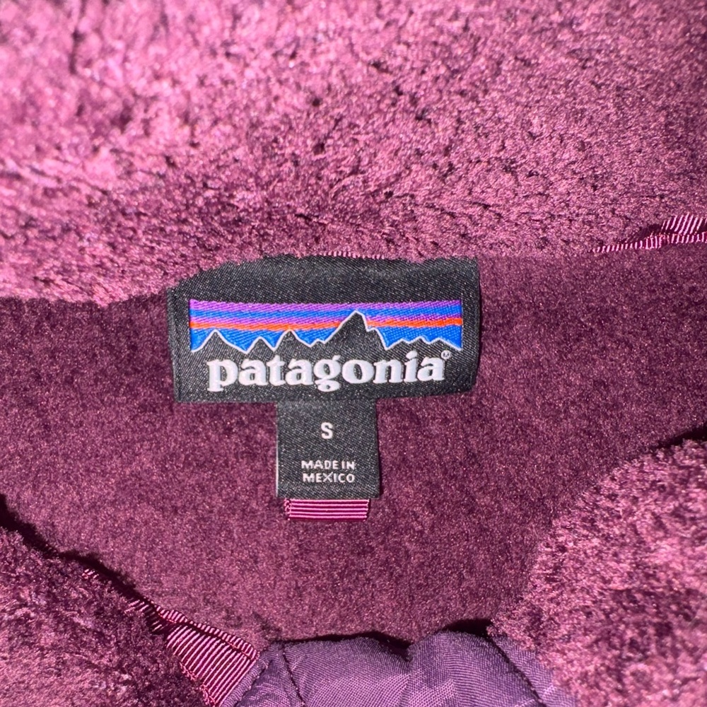 The Patagonia Women's Re-Tool Snap-T Pullover - Picture 6 of 9